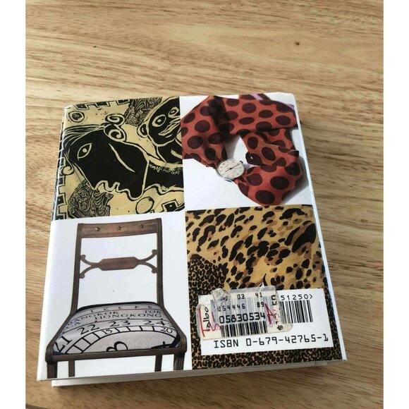 "Chic Simple: Scarves" by Kim Johnson Gross and Christa Worthington - Picture 4 of 4